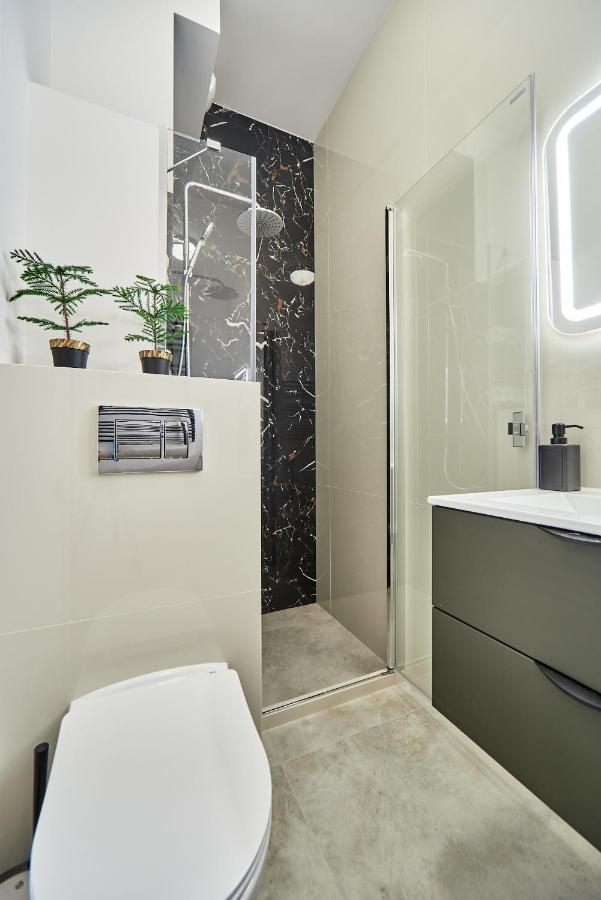 Superapart Marywilska 68B Varşovia Exterior foto